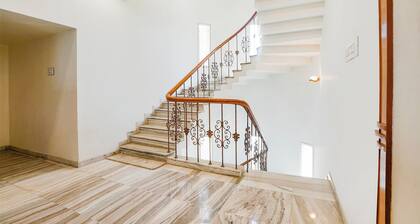 Fabhotel Rest & Peace