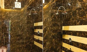 Deluxe Room | Bathroom | Shower, rainfall showerhead, free toiletries, towels - Fabhotel Prime The Aravali Resort (Yamkeshwar)