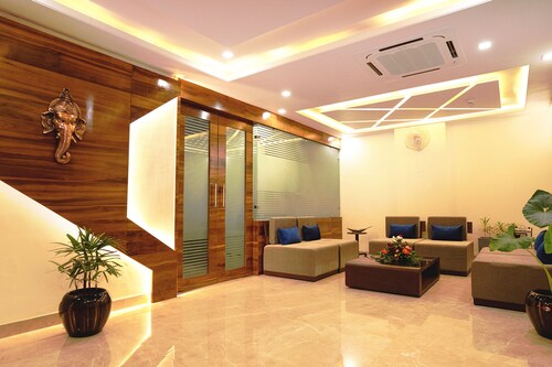 FabHotel Ramana