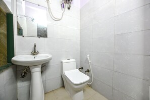 Shower, rainfall showerhead, free toiletries, towels - Fabexpress Golden Stone (Ghaziabad)