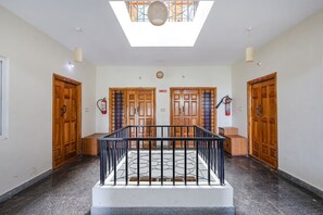 Lobby - Fabexpress Pondicherry Home Stay (Puducherry)