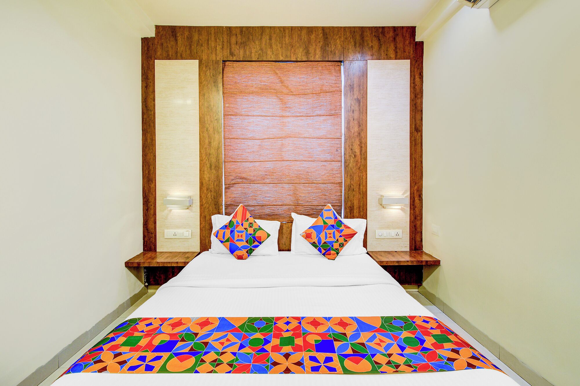 Foto - FabHotel Arastu Plaza - Nr Nampally Railway Station