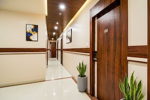 Lobby - Fabhotel Arastu Plaza (Hyderabad)