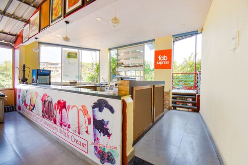 Fabexpress Alishan Residency