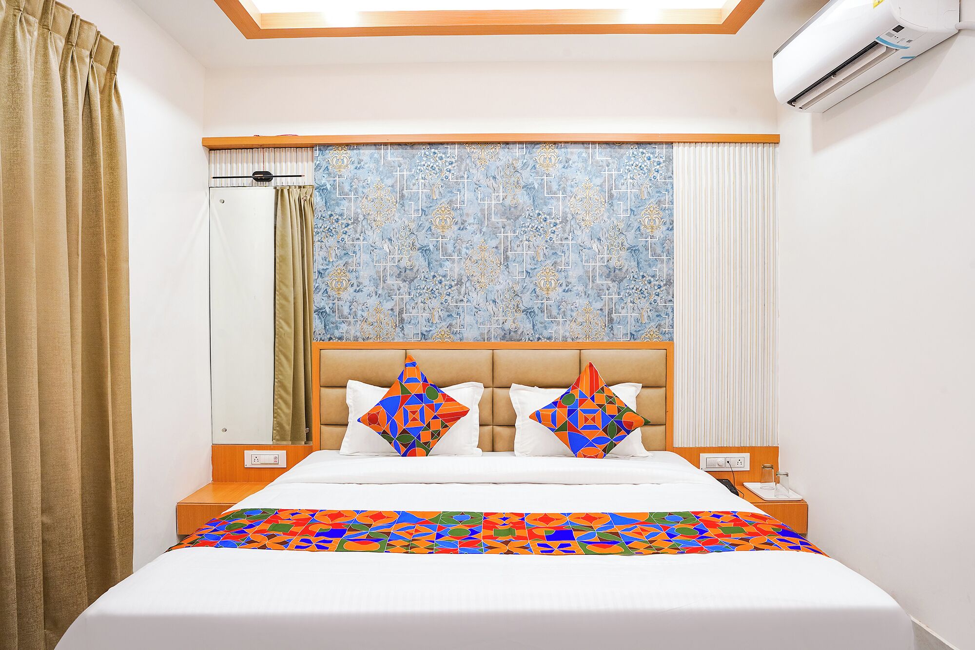 Deluxe Room | Egyptian cotton sheets, premium bedding, in-room safe, free WiFi