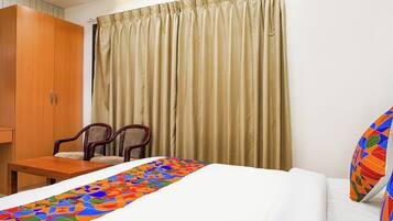 Habitación familiar | Sábanas de algodón egipcio y ropa de cama de alta calidad