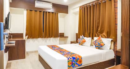 Fabhotel Hibiscus