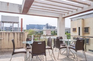 Restaurant - Fabexpress The Ambience (Pune)