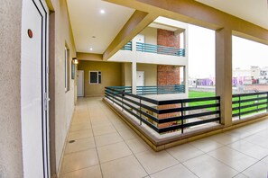 Lobby - Fabhotel G-5 Villa (Ludhiana)