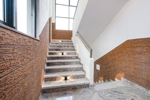 FabHotel Prestige Elite