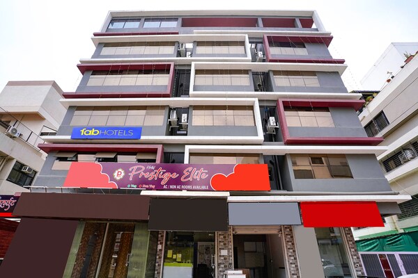 Fabhotel Prestige Elite - Nashik
