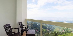 Lobby sitting area - Fabexpress Kalsia Home Stay (Dehradun)