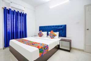 Rom – premium | Sengetøy i egyptisk bomull, sengetøy av topp kvalitet og safe på rommet