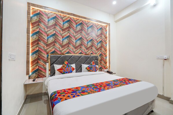 エジプト綿のシーツ、高級寝具、セーフティボックス (室内)、アイロン / アイロン台