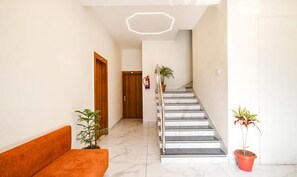 Lobby - FabHotel Shree Nakoda Paradise (Ujjain)