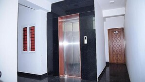 Imej tidak diklasifikasikan, 3 daripada 20, butang