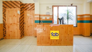 Reception - Fabhotel Paradise Guest House (Keylong)