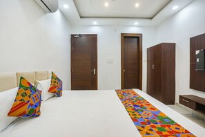 Egyptian cotton sheets, premium bedding, in-room safe, free WiFi - FabHotel JP Villa LEC (Varanasi)