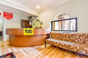 Reception - Fabhotel Ashirwad (Saligao)