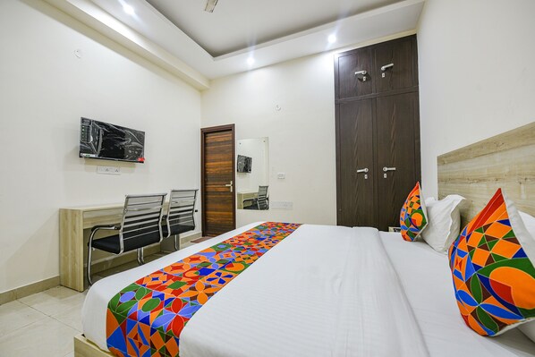 Room - FabExpress Sunrise Sector 51 (Noida)