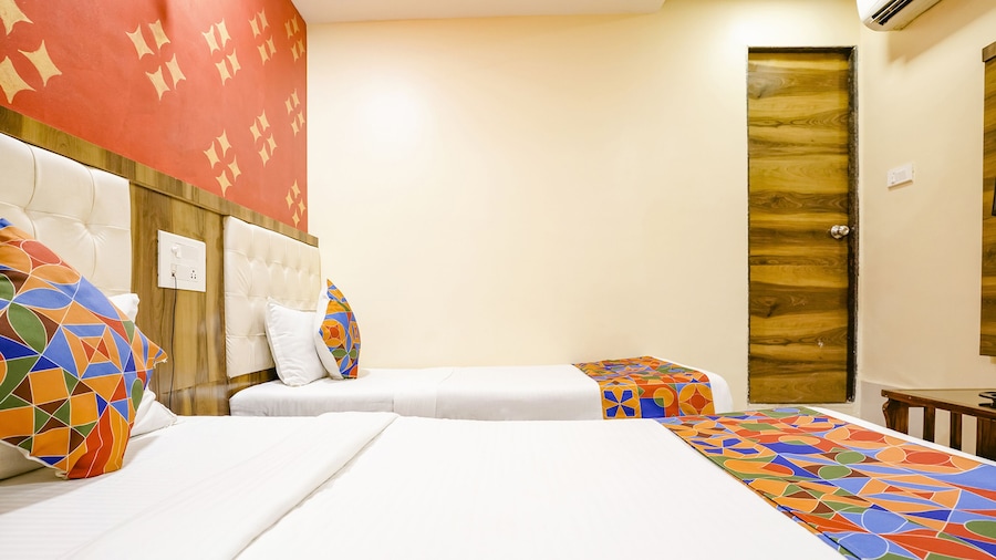 FabExpress Sarah Gold