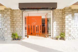 Entrada de la propiedad