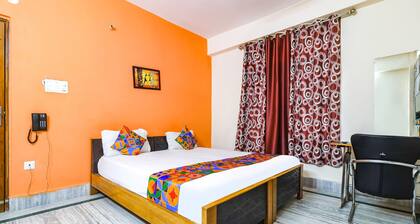 FabExpress Westend Inn