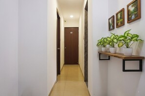 Lobby - FabHotel Kohinoor Residency I (Pune)