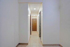 Lobby - FabHotel Kohinoor Residency I (Pune)