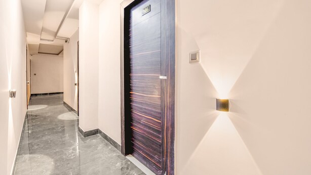 Lobby - Fabexpress Ganges Pride (Haridwar)