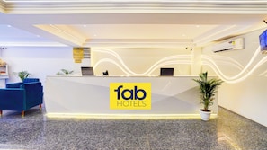 Reception - FabHotel D2 - Nr Ashok Vihar (New Delhi)