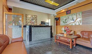 Reception - Fabexpress Sakthi Inn (Chennai)