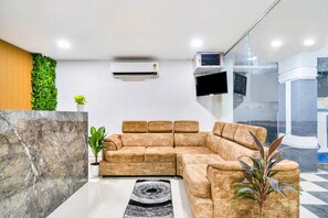 ロビー応接スペース