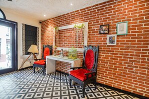 Zona de estar del vestíbulo