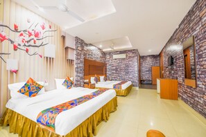 Family Room - FabHotel The Mirage (Ludhiana)