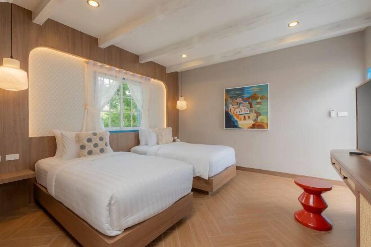 Een minibar, gratis wifi, beddengoed