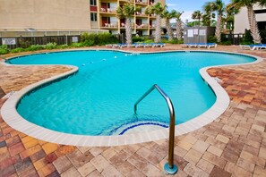 Innenpool, beheizter Pool