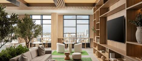 Televisión y estéreo