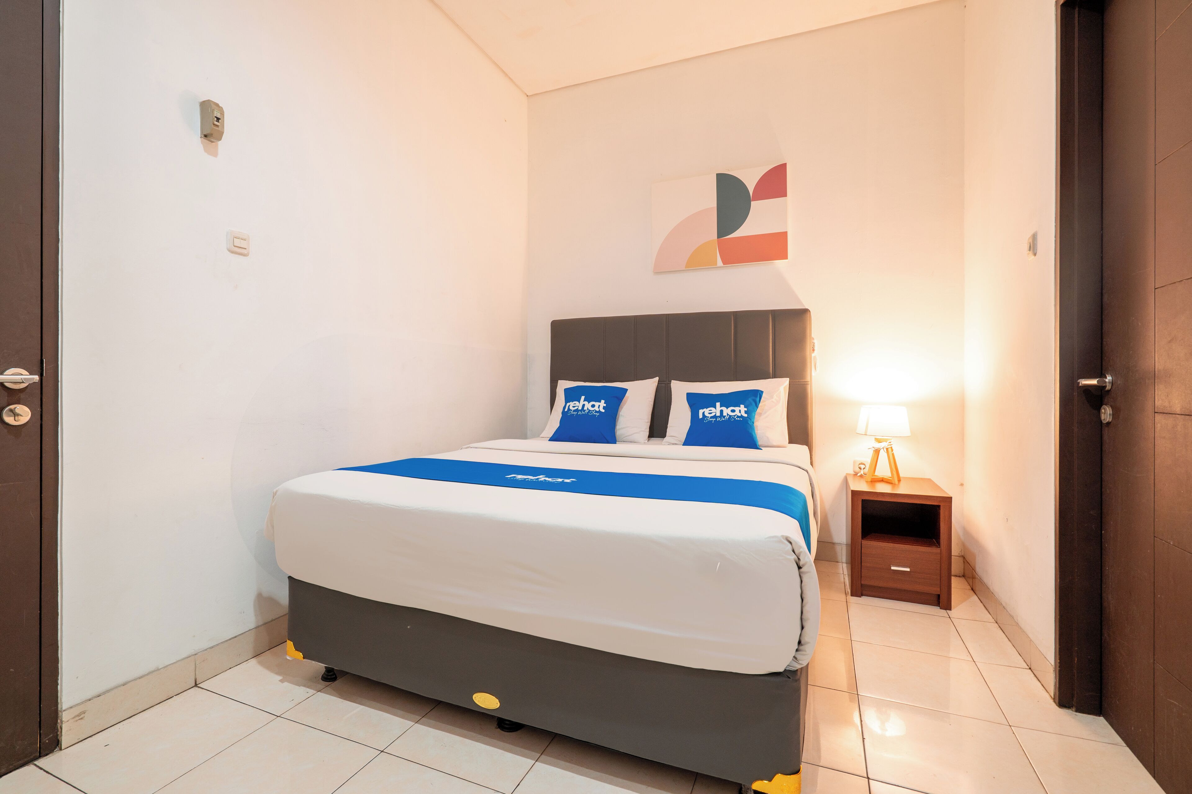 Studio Suite | Wi-Fi gratis, seprai linen, dan dapat diakses tamu berkursi roda