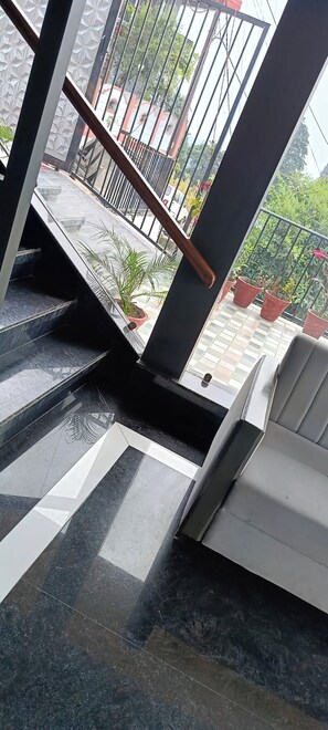 TV LCD 32 polegadas com canais a cabo