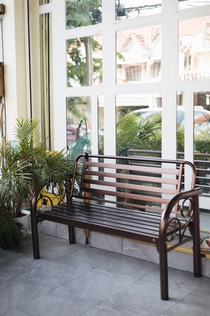 Front of property - Transit Donmueang Airport Hostel (Bangkok)