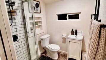 Shower, towels, soap, shampoo