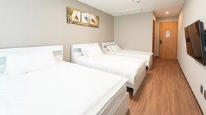 Egyptian cotton sheets, premium bedding, individually furnished - Incheon Airport Guesthouse King (Incheon)
