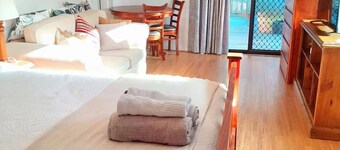 Convenient spot Gosford /near M1HW,CBD,Hospital,Stadium,water view,fishing,pet