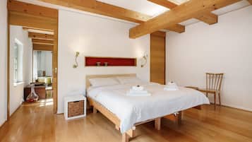 2 sovrum, strykjärn/strykbräda, gratis wi-fi och sängkläder