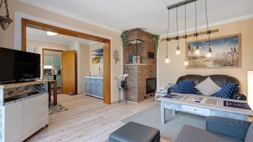 Fernseher, Stereoanlage