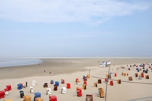 Una spiaggia nelle vicinanze