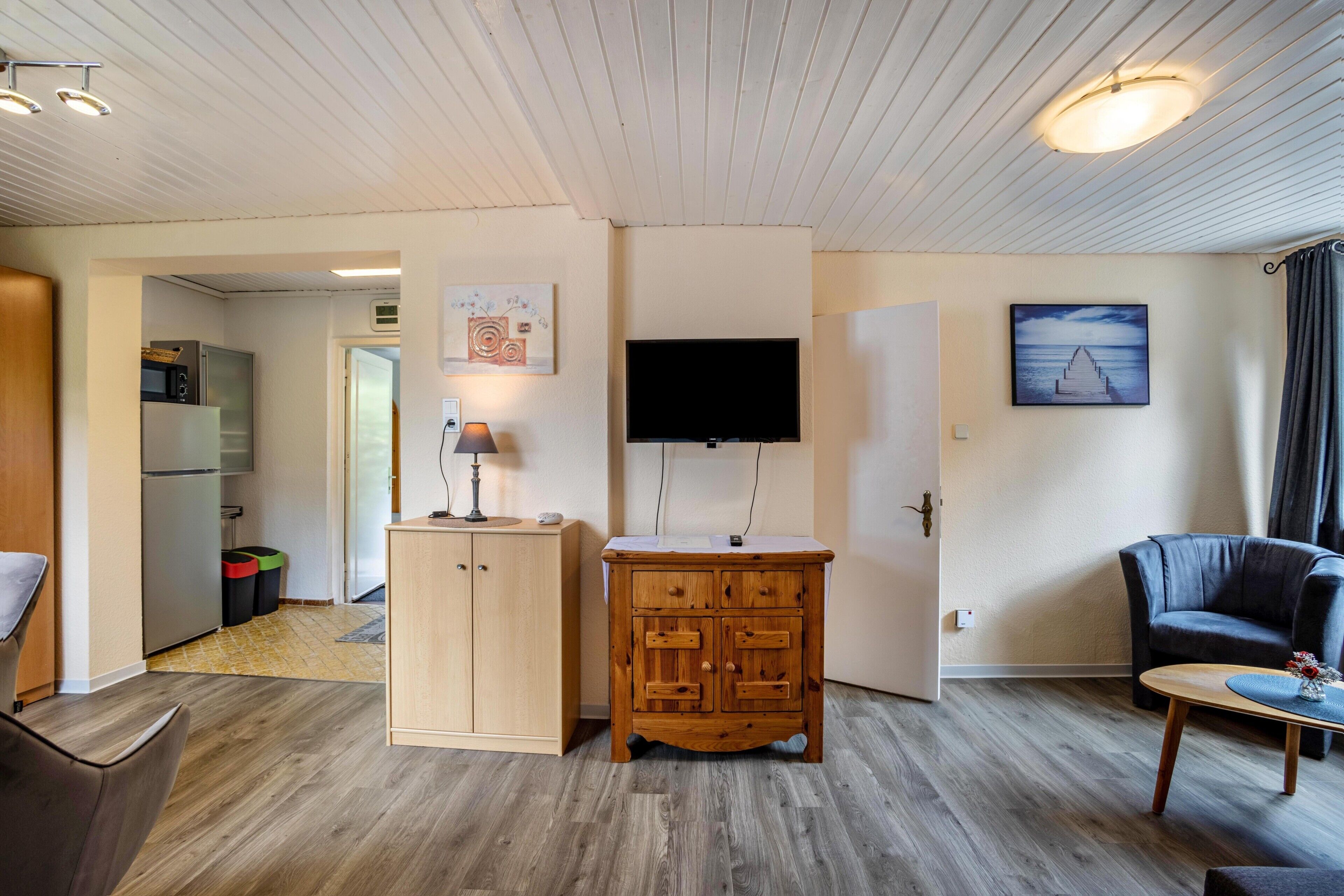 Fernseher, Stereoanlage