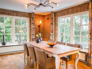 Dining - Wonderful private villa for 8 people with WIFI and TV (Enschede)