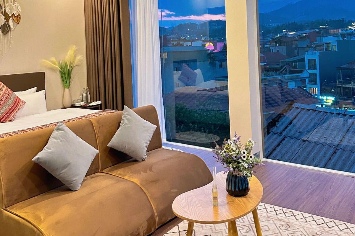 City Room | Meja, Wi-fi percuma, cadar katil 